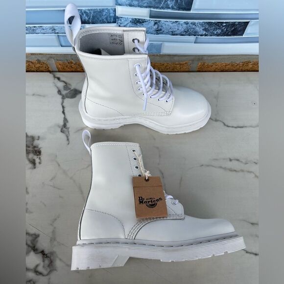 Dr. Martens 1460 Mono Lace-Up Boots size 5 - Picture 3 of 16